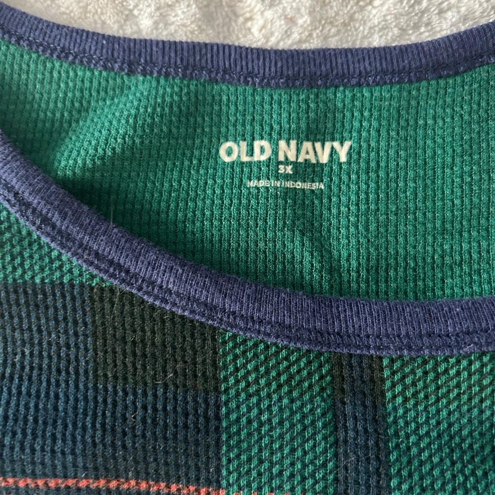 Old Navy Plaid Waffle Knit Pajama Top - Picture 3 of 6